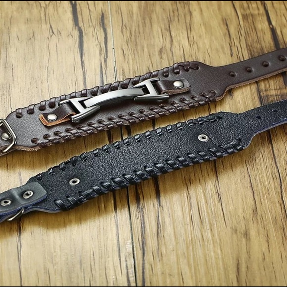 Genuine Men’s Wide Band Leather Bracelet - Picture 8 of 11